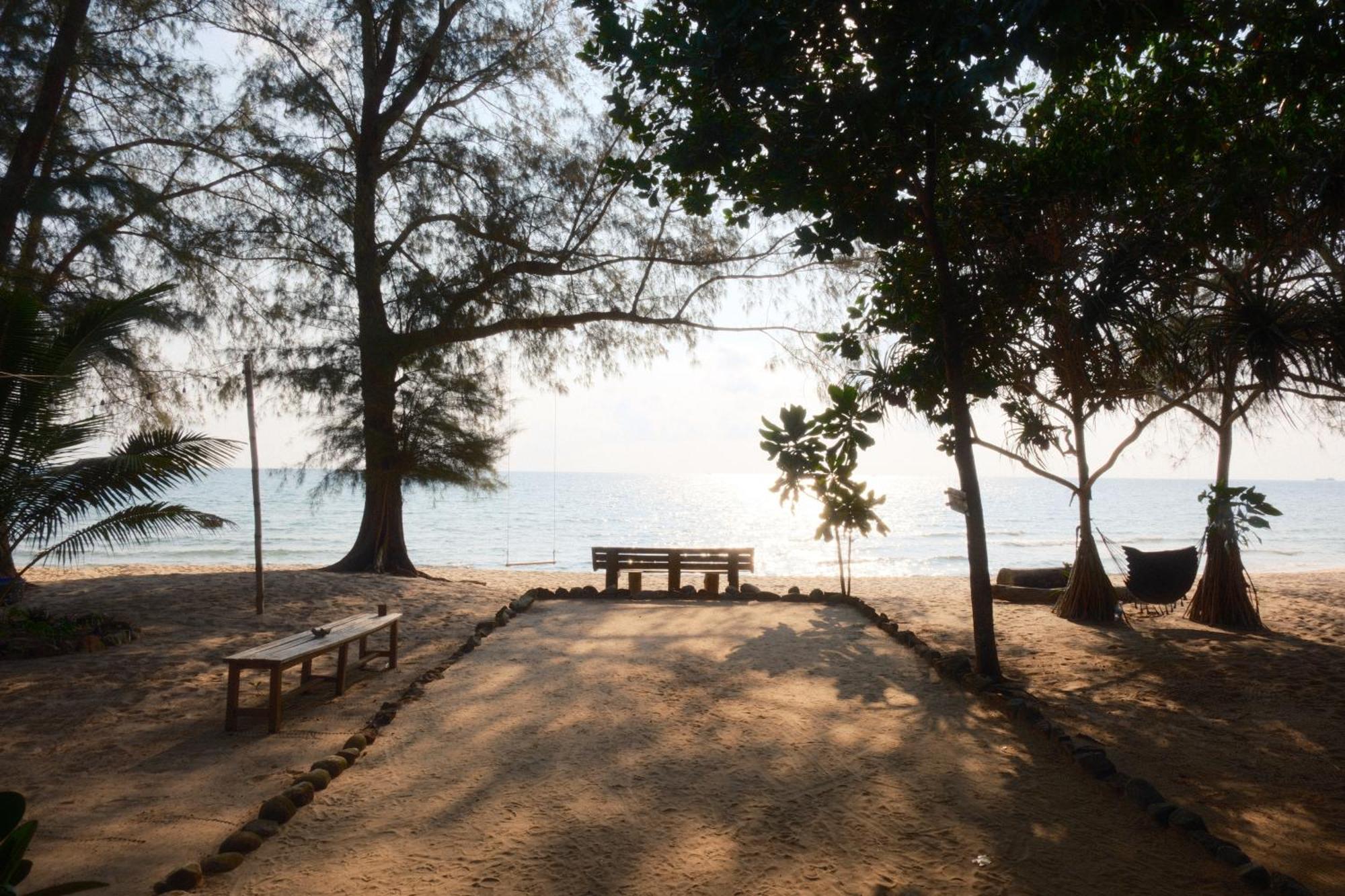 Sleeping Trees Hotell Ko Rong Sanloem Eksteriør bilde